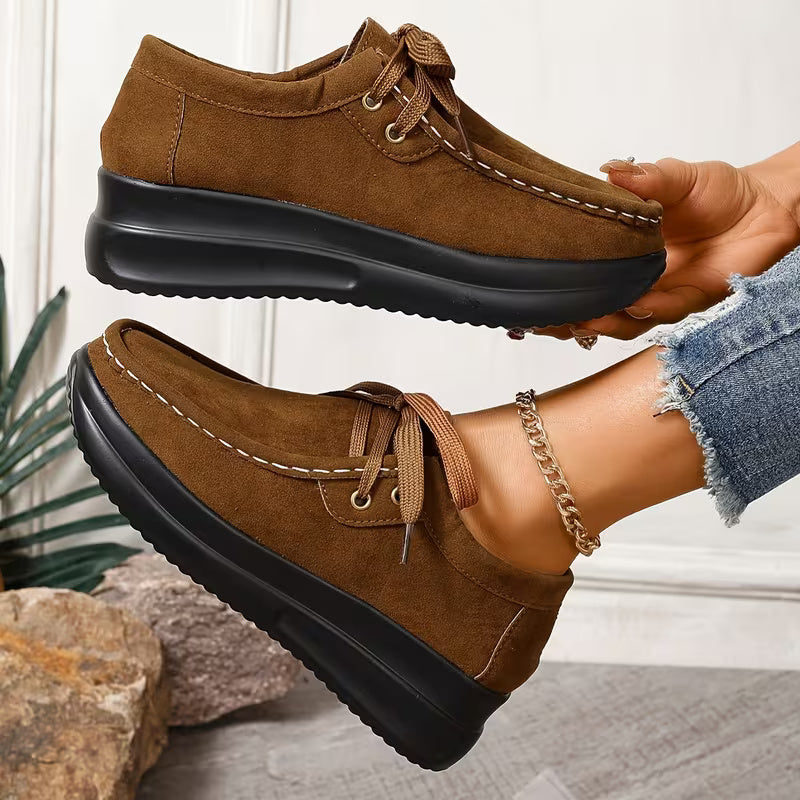 Strideva™ – ortopedická každodenní obuv s hlubokým tlumením a stabilizací chodidla