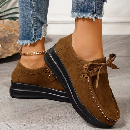 Strideva™ – ortopedická každodenní obuv s hlubokým tlumením a stabilizací chodidla