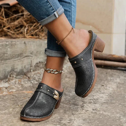 OrthaMuse™ – ortopedická obuv s otevřenou konstrukcí a stabilizační rovnováhou paty